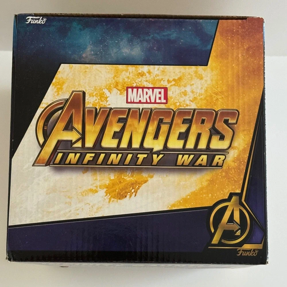Funko Pop! Marvel Avengers Infinity War Gauntlet Hot Topic Exclusive Display New